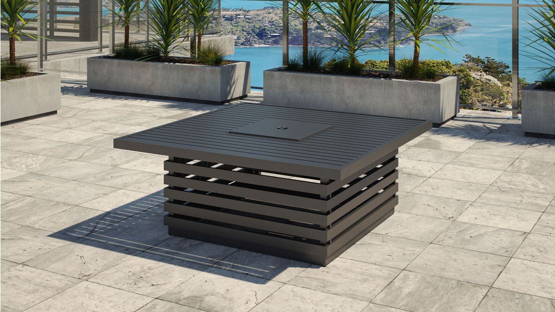 RN-1 M Eck-Lounge Garnitur mit höhenverstellbaren Feuertisch | artelia.de