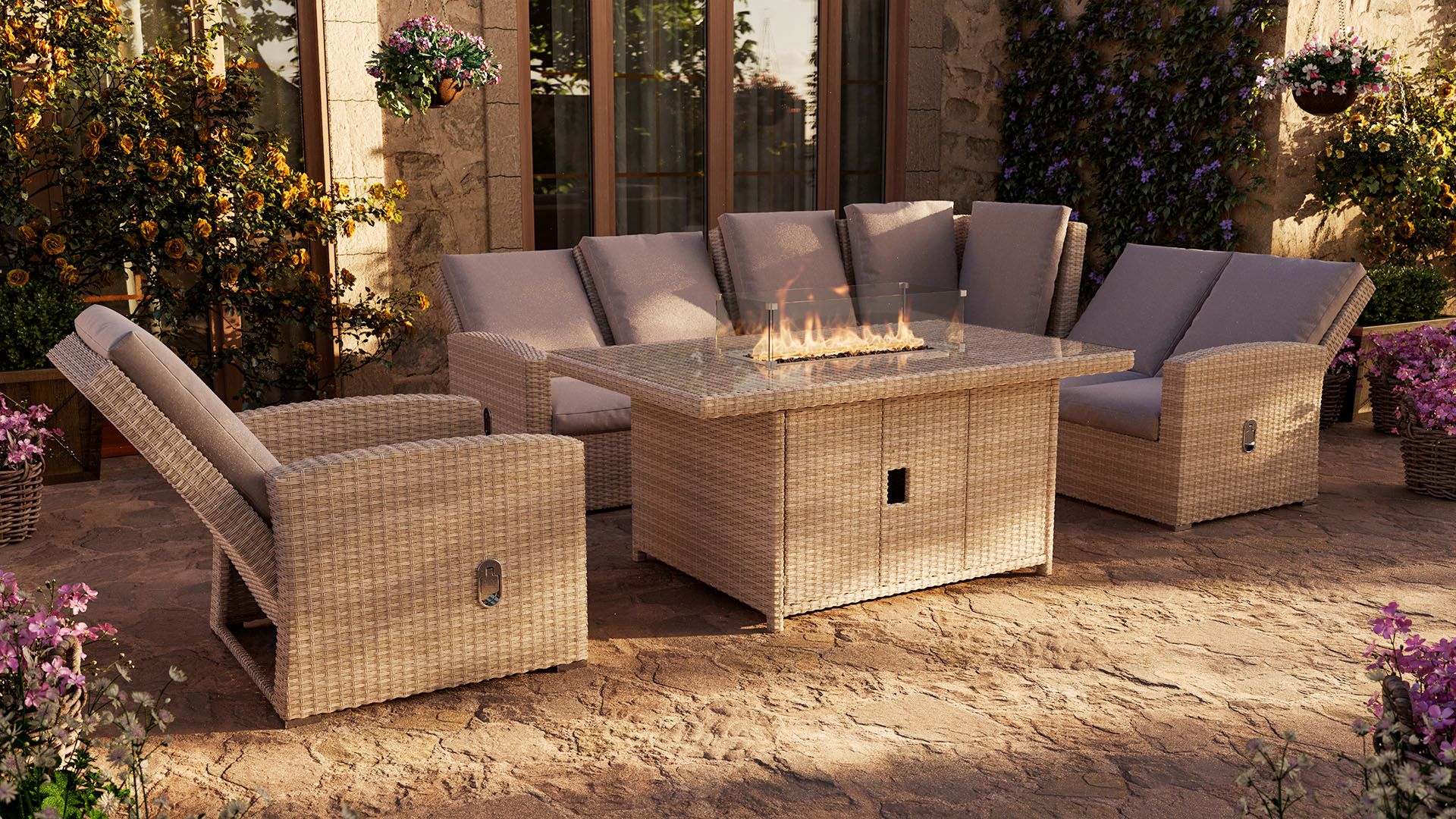 Jetzt EssLounge Terrassenmöbel mit Feuertisch kaufen. Die Ess